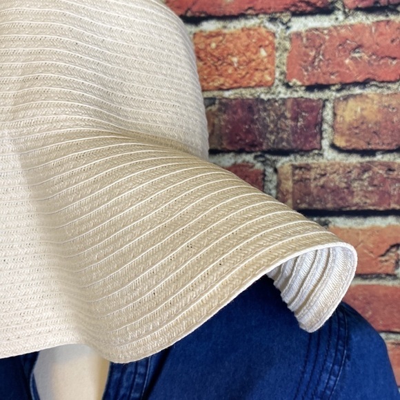 Aqua Wide Brim Natural Floppy Sun Hat one size - Picture 3 of 7